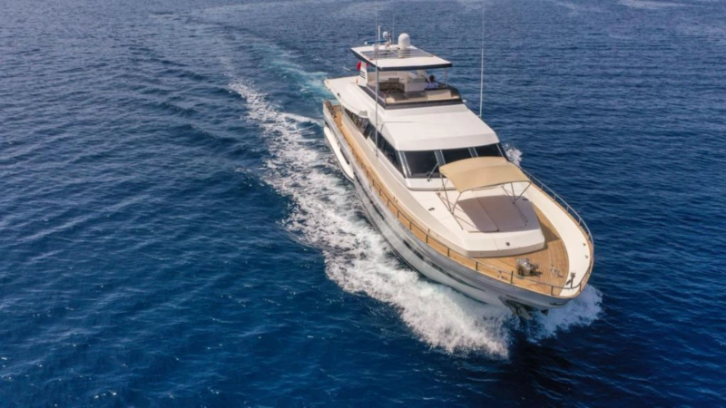 motoryacht-vega